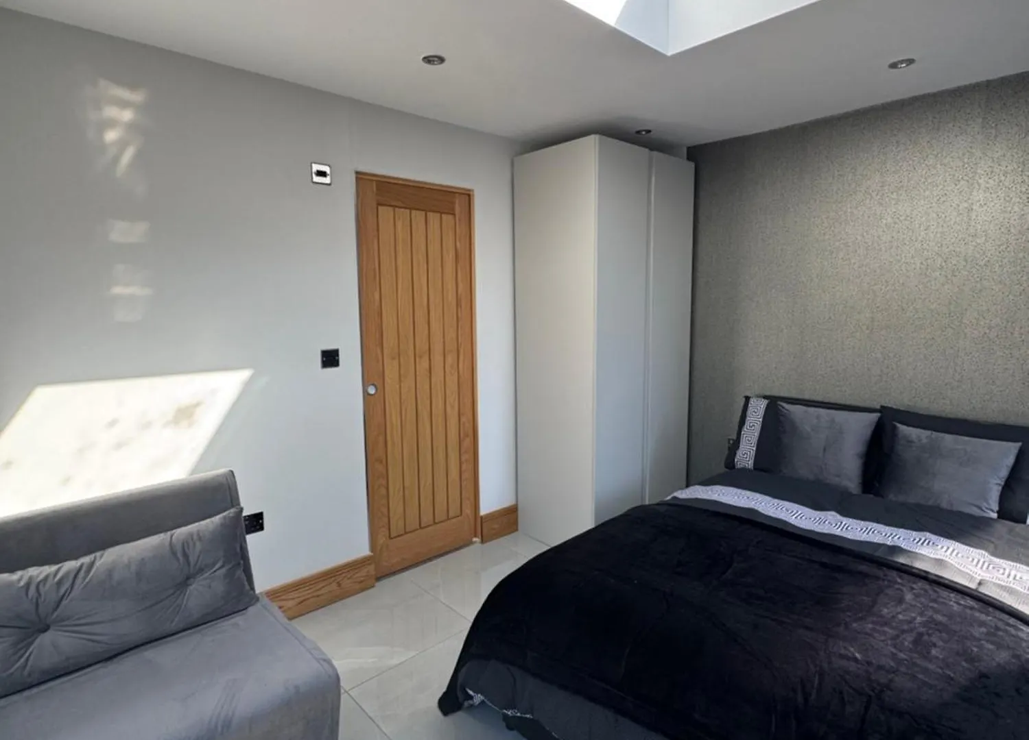 Contemporary Garden Studio In Brighton! 0*, Брайтонн