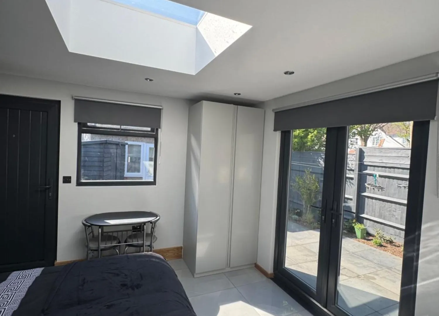 Contemporary Garden Studio In Brighton! Апартаменты Брайтонн