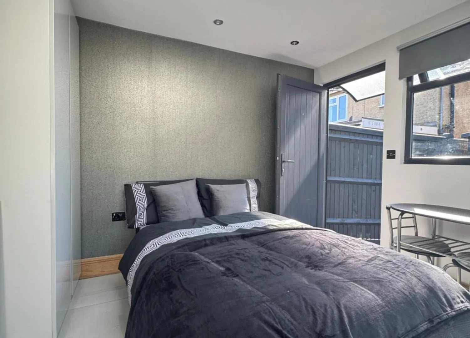 Contemporary Garden Studio In Brighton! 0*, Брайтонн Великобритания